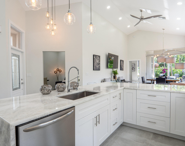 6670 Nw 27th Avenue - Photo Thumbnail 35