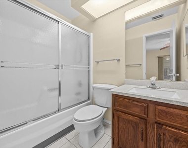 29 Lake Vista Trail - Photo Thumbnail 2