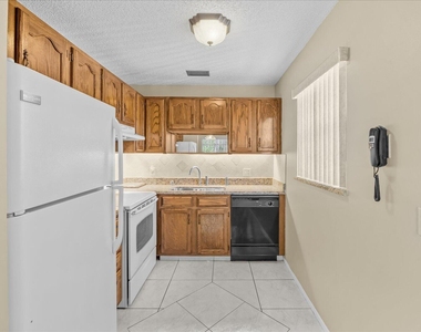 29 Lake Vista Trail - Photo Thumbnail 12