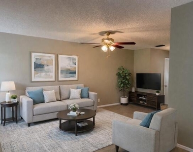 29 Lake Vista Trail - Photo Thumbnail 3