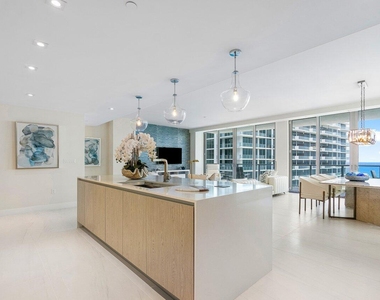 3100 N Ocean Drive - Photo Thumbnail 3