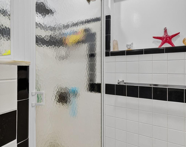 1570 Ne 30th Place - Photo Thumbnail 41
