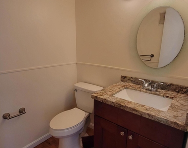 2306 Sw 82nd Terrace - Photo Thumbnail 4