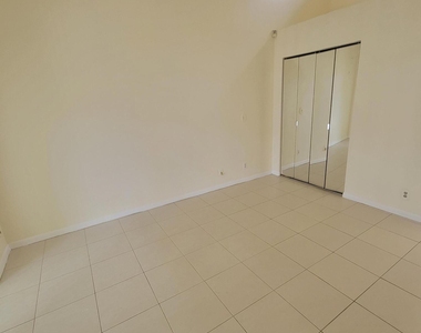 2306 Sw 82nd Terrace - Photo Thumbnail 16