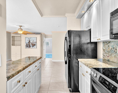 2000 Diana Drive - Photo Thumbnail 17