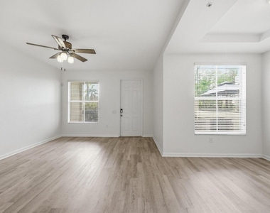 4501 Mimosa Terrace - Photo Thumbnail 28