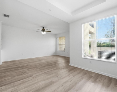 4501 Mimosa Terrace - Photo Thumbnail 27