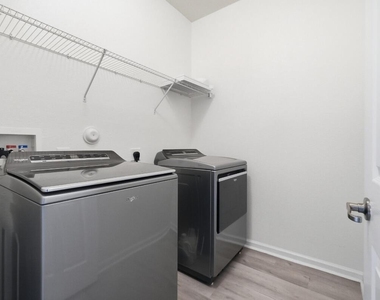 4501 Mimosa Terrace - Photo Thumbnail 31