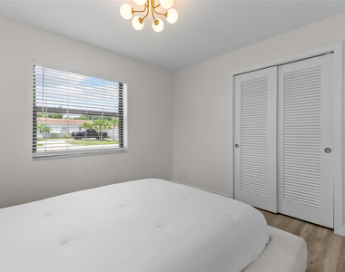 908 Lighthouse Drive - Photo Thumbnail 24