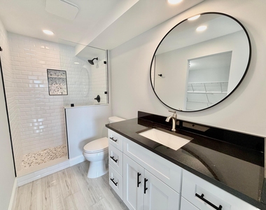 312 Northlake Drive - Photo Thumbnail 33