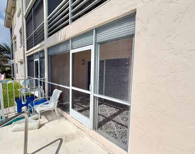 312 Northlake Drive - Photo Thumbnail 45