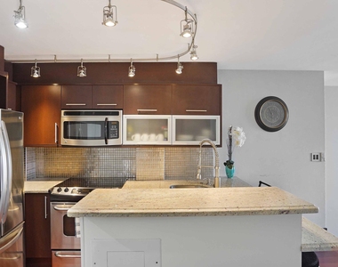 3031 N Ocean Boulevard - Photo Thumbnail 9