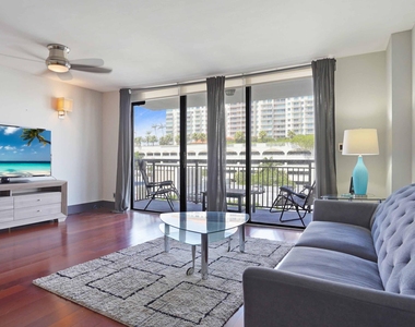 3031 N Ocean Boulevard - Photo Thumbnail 13