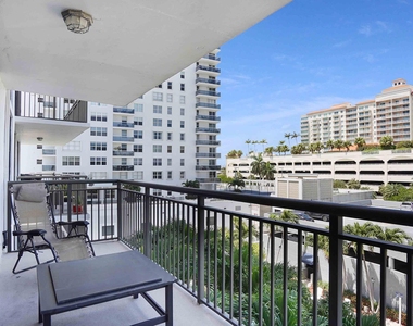 3031 N Ocean Boulevard - Photo Thumbnail 18