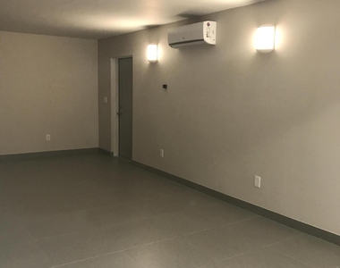 142 Sw 8th Avenue - Photo Thumbnail 4