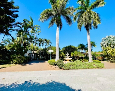 2725 Ne 27th Court - Photo Thumbnail 28