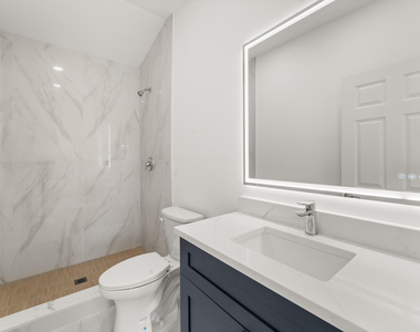 111 W 35th Street - Photo Thumbnail 9