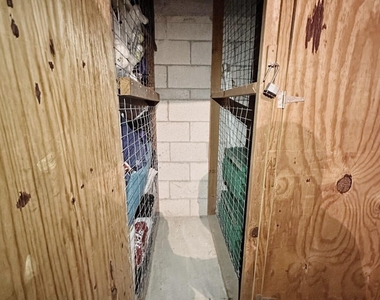 600 Village Green Court - Photo Thumbnail 26