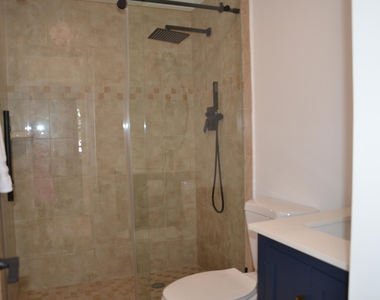 6367 Bay Club Drive - Photo Thumbnail 9