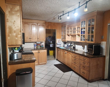 6717 Nw 59th Street - Photo Thumbnail 12