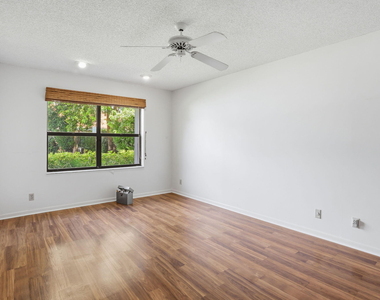 9476 El Clair Ranch Road - Photo Thumbnail 27