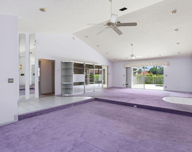 9476 El Clair Ranch Road - Photo Thumbnail 5