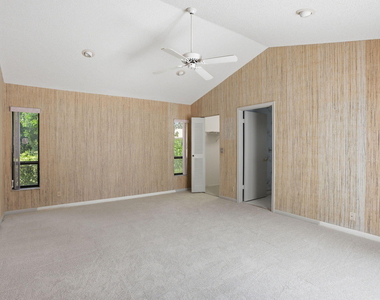9476 El Clair Ranch Road - Photo Thumbnail 20