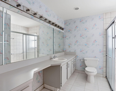 9476 El Clair Ranch Road - Photo Thumbnail 23