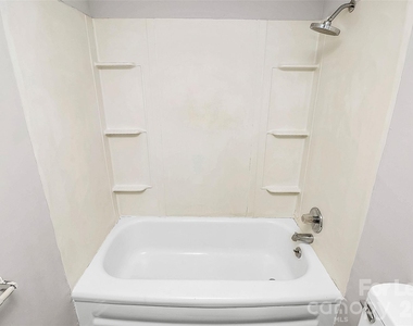 2510 Hemphill Street - Photo Thumbnail 24