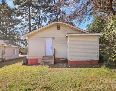 2510 Hemphill Street - Photo Thumbnail 28