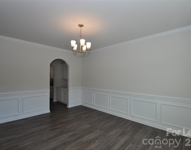 3102 Deep River Way - Photo Thumbnail 4