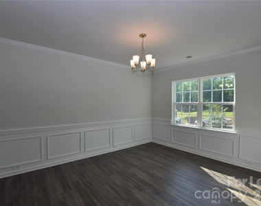 3102 Deep River Way - Photo Thumbnail 3
