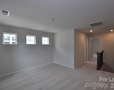 3102 Deep River Way - Photo Thumbnail 17