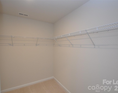 3102 Deep River Way - Photo Thumbnail 40