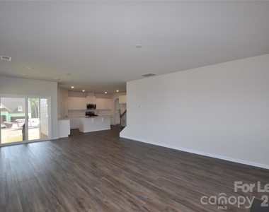 3102 Deep River Way - Photo Thumbnail 12