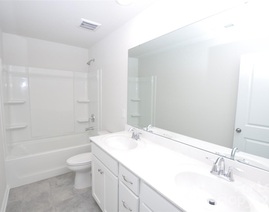 3102 Deep River Way - Photo Thumbnail 28