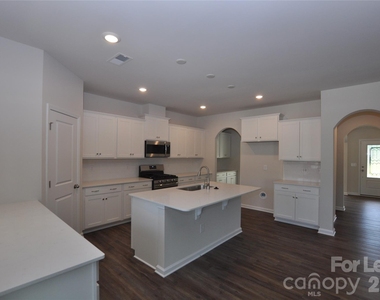 3102 Deep River Way - Photo Thumbnail 7