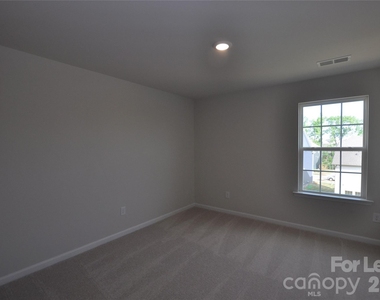 3102 Deep River Way - Photo Thumbnail 21