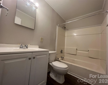 1312 Linwood Road - Photo Thumbnail 5