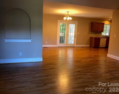 126 Purple Finch Lane - Photo Thumbnail 1