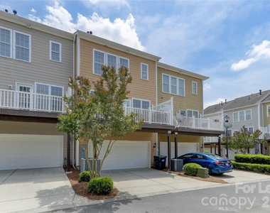 905 Lyndley Drive - Photo Thumbnail 41