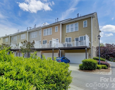 905 Lyndley Drive - Photo Thumbnail 39