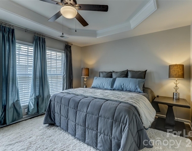 905 Lyndley Drive - Photo Thumbnail 31