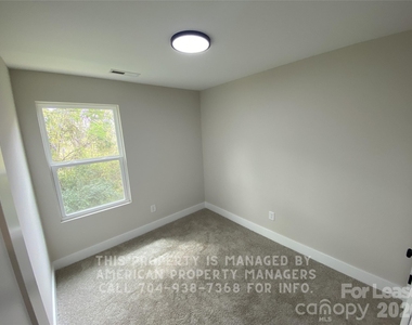 724 Elizabeth Avenue - Photo Thumbnail 7