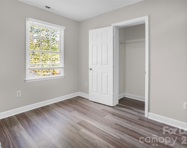 2020 Lasalle Street - Photo Thumbnail 14