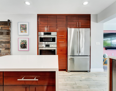 2291 Se 15th Street - Photo Thumbnail 3