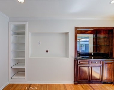 2740 Hutton Drive - Photo Thumbnail 9