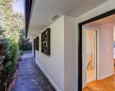 2740 Hutton Drive - Photo Thumbnail 4
