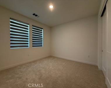 18329 Tecate Street - Photo Thumbnail 17