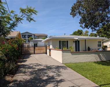 311 W Green - Photo Thumbnail 8